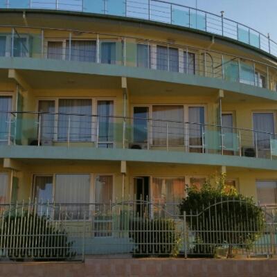 Family Hotel Coral Sozopol Esterno foto