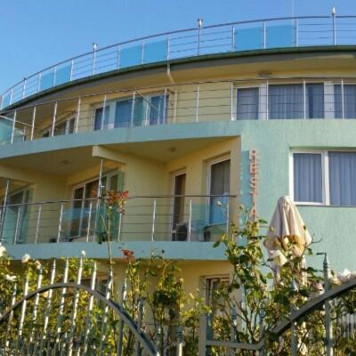 Family Hotel Coral Sozopol Esterno foto