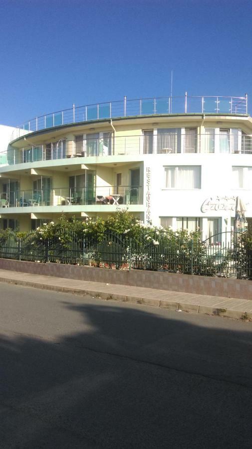 Family Hotel Coral Sozopol Esterno foto